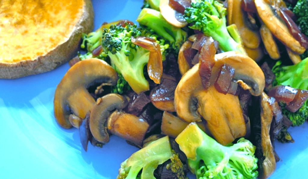 Creamy broccoli champignon